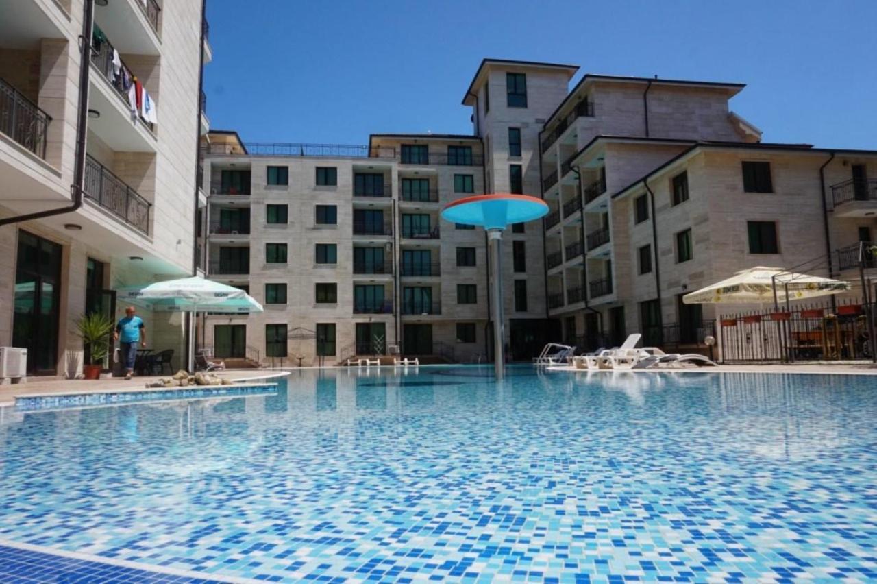 Amadeus Lux - Menada Apartments Sunny Beach Ngoại thất bức ảnh