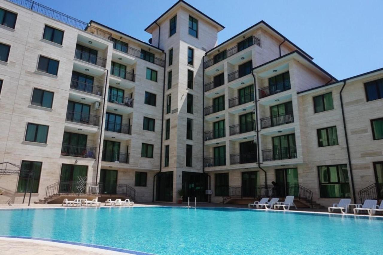 Amadeus Lux - Menada Apartments Sunny Beach Ngoại thất bức ảnh